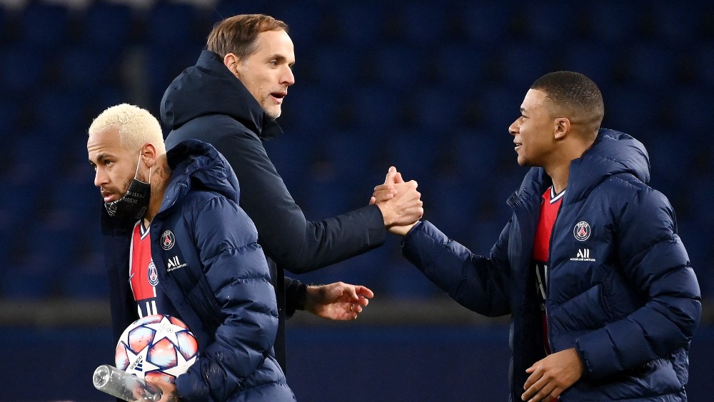 Tuchel with Neymar and Mbappe at PSG (©AFP)